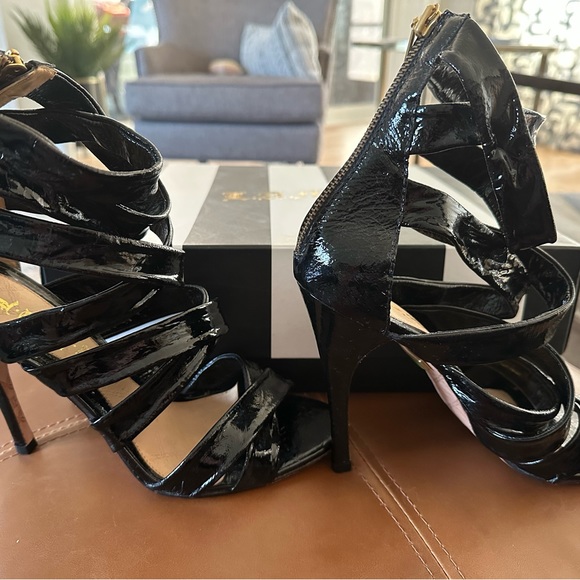 L.A.M.B by Gwen Stefani black patent leather strappy heels. - Picture 4 of 7